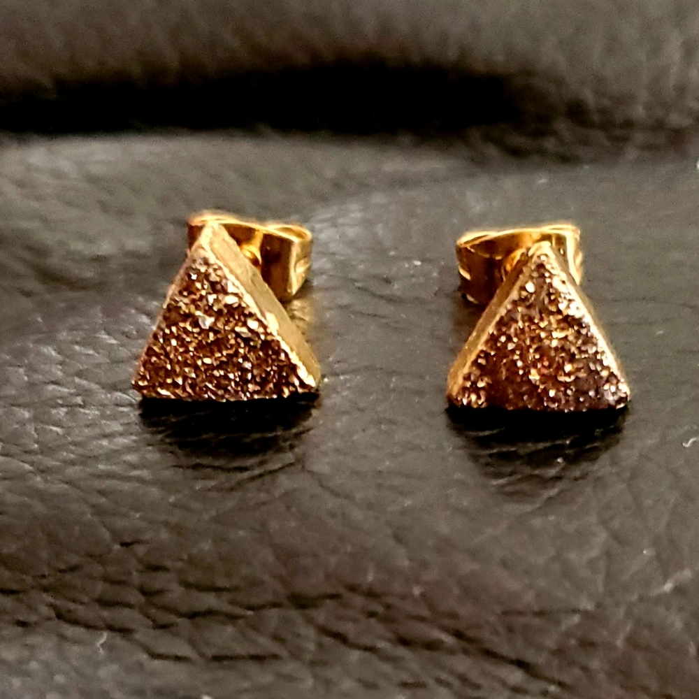 New 8mm Triangle Agate Druzy Geode Gold Stud Earrings